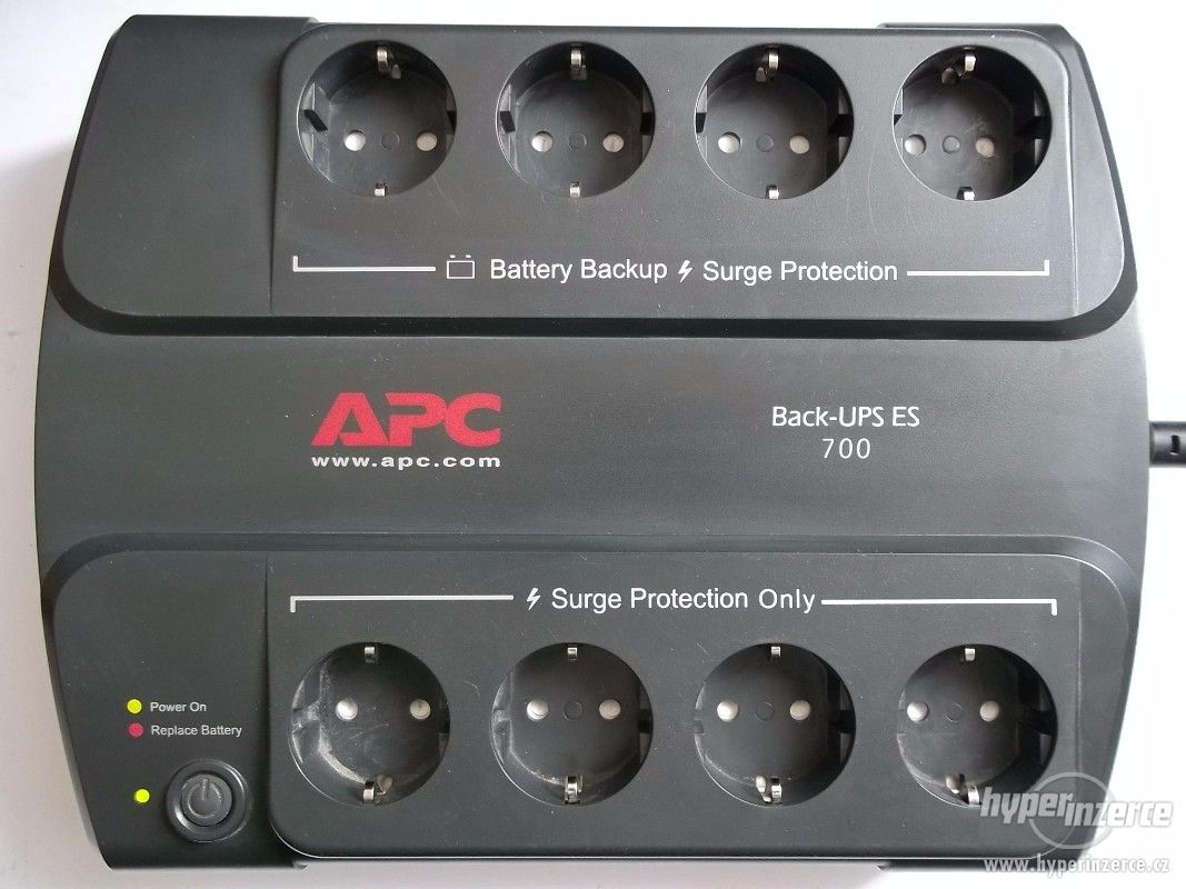 Záložní zdroj APC Back-UPS ES 700
